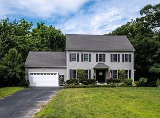 279 Old Post Rd, North Attleboro, MA 02760