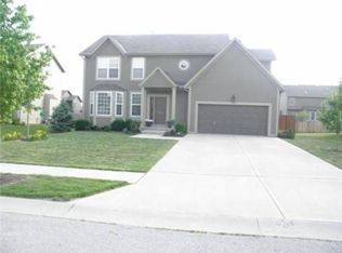 1965 W Ferrel Dr, Olathe, KS 66061