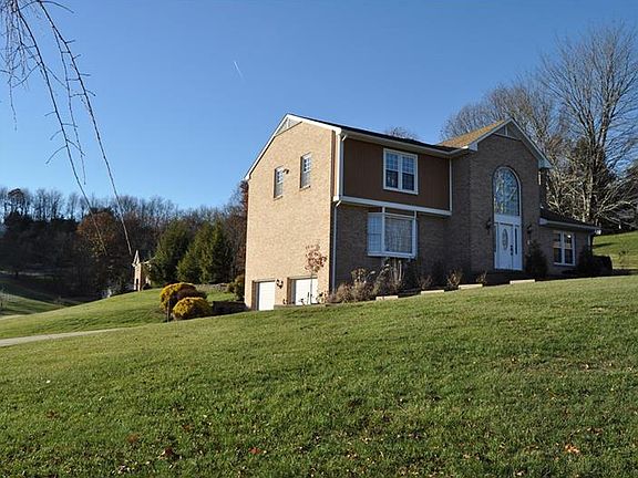 2nd image of 119 Woodland Dr