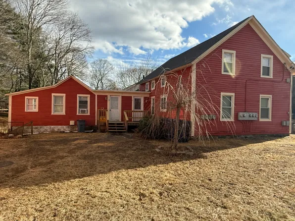 915 Ten Rod Rd APT 4, North Kingstown, RI 02852