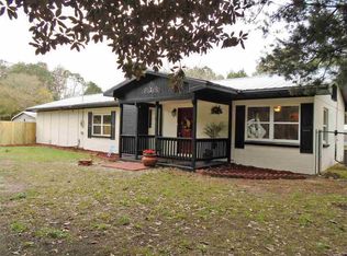 3440 Oak Tree Ln, Pace, FL 32571