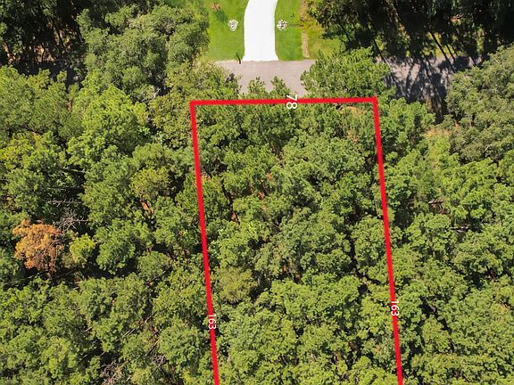 5th image of 301 Founders Oak Way