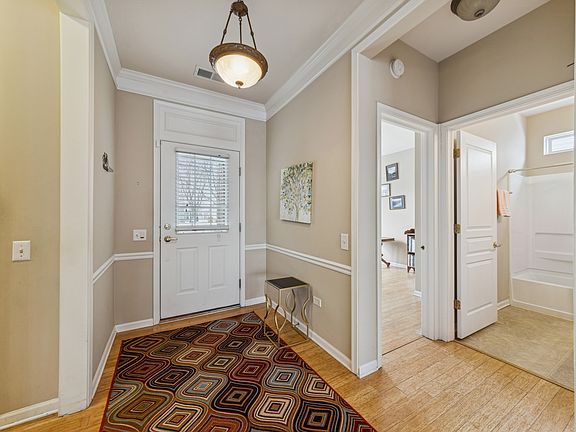 2nd image of 2659 Venetian Ln