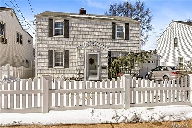 1st image of 137 Harris Ave