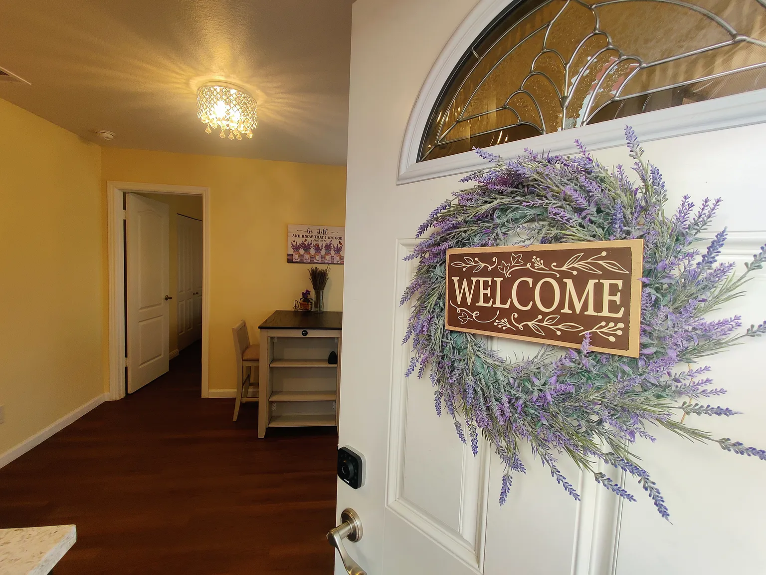 1 bed, 650 sqft, $2,350 — Photo 1