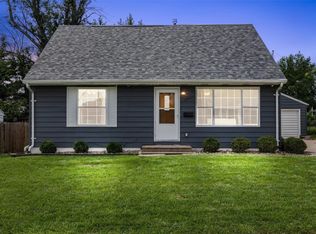 5115 Gordon Ave NW, Cedar Rapids, IA 52405