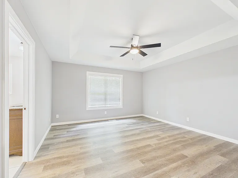 483 Baypoint Dr — Photo 21