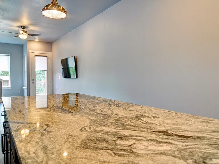2514 Forest Park Blvd — Photo 37