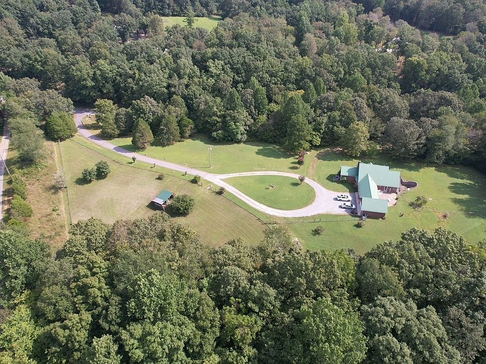 2nd image of 1342 Lee Brown Rd