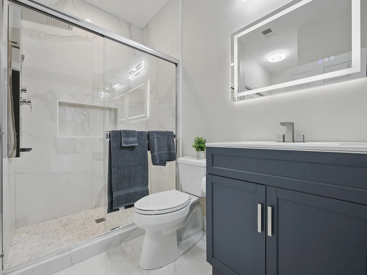 4821 Luster Leaf Cir — Photo 4