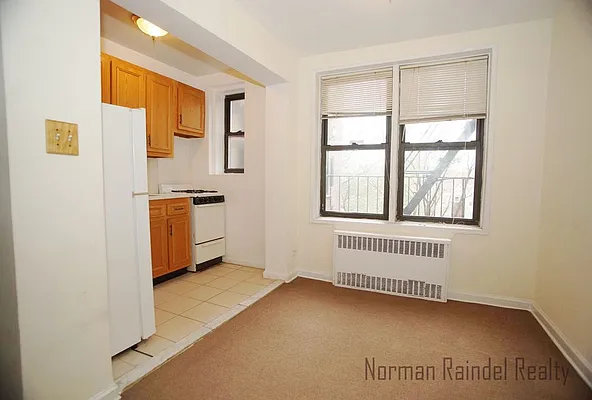 Rented by Norman Raindel, LREB | media 41