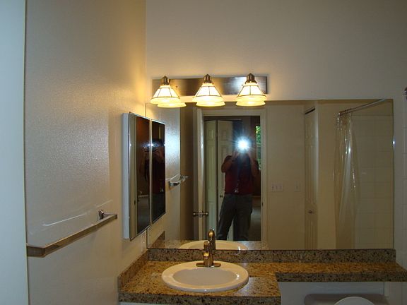 3rd image of 1718 SE Halyard Ln