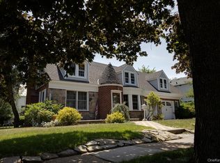 478 Carnation Avenue, Floral Park, NY 11001