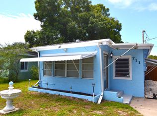 711 Cedar Place, Fort Pierce, FL 34950