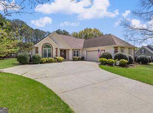 56 Shilling Way, Newnan, GA 30263