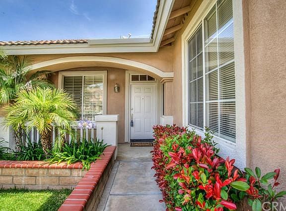 4th image of 2183 Castle Rock Cir