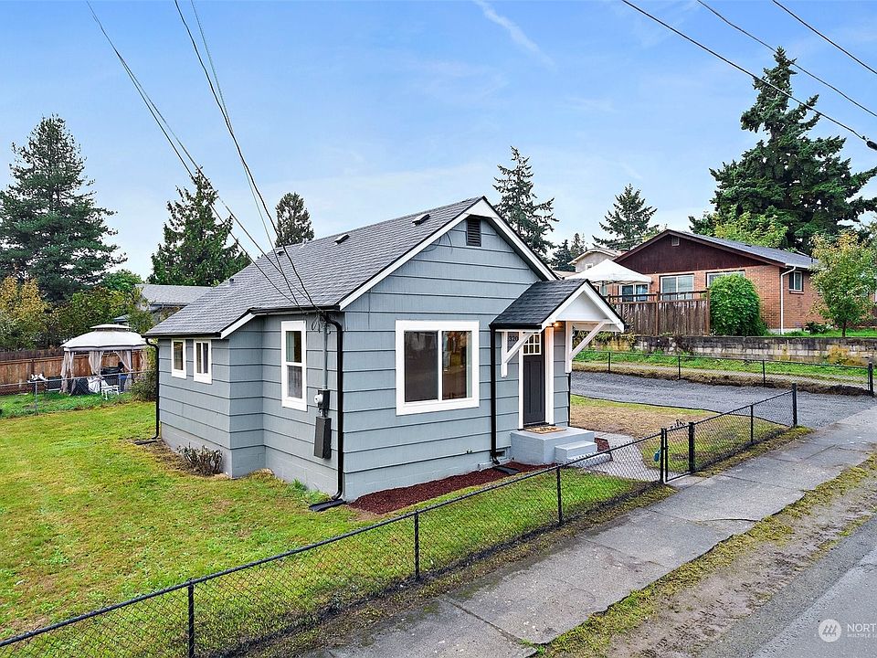 1st image of 1320 E Lennox Place