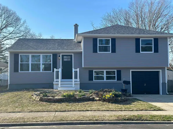 106 Haddon Rd, Somers Point, NJ 08244