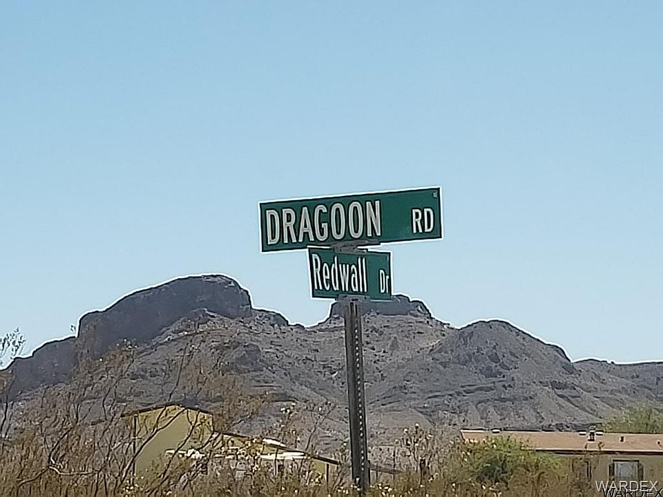 2nd image of 1068 S Dragoon Rd