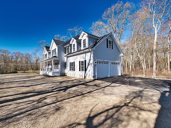 2nd image of 532 Old Warren Rd