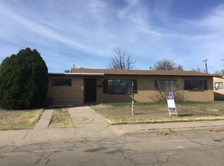 1114 S Michigan Ave, Roswell, NM 88203