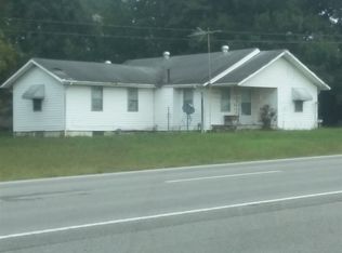 302 Main St, Fyffe, AL 35971