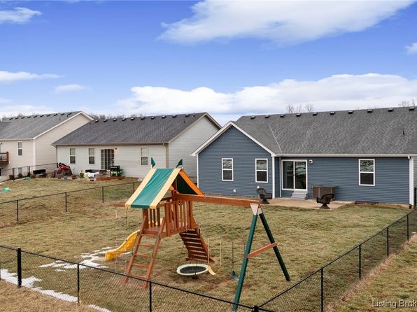 8095 Wagner Avenue NE, New Salisbury, IN 47161