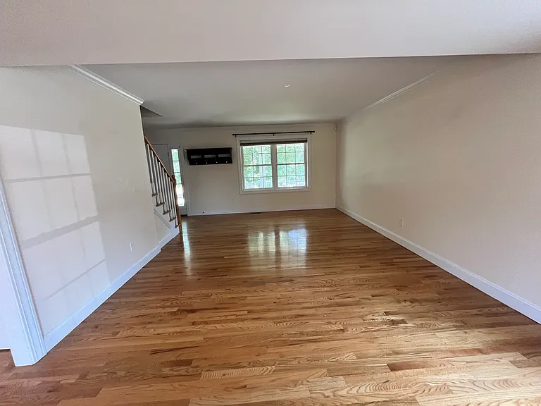 302 High St — Photo 7