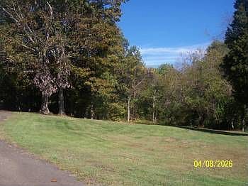 2nd image of 7590 Greenwich Rd