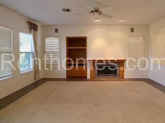 3rd image of 11756 Spruce Run Dr