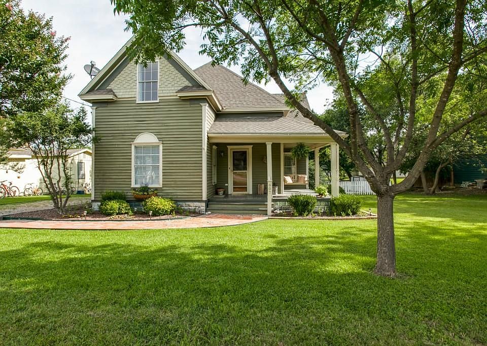 607 W Walnut St, Celina, TX 75009 Zillow