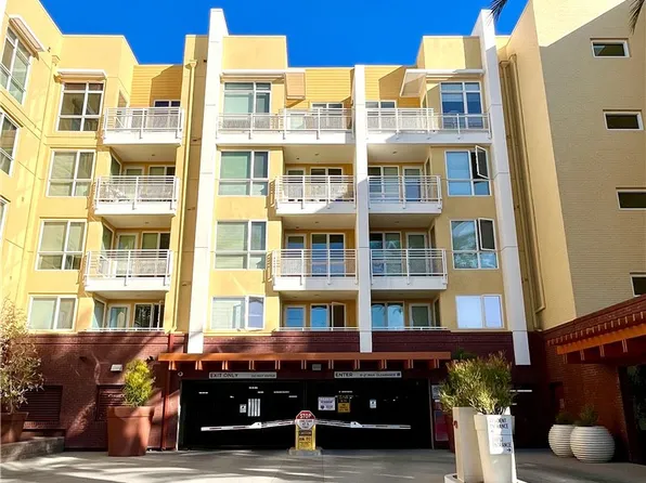 21301 Erwin St Unit 449, Woodland Hills, CA 91367