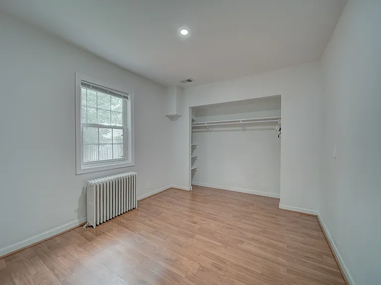 6625 Harrison Ln — Photo 9