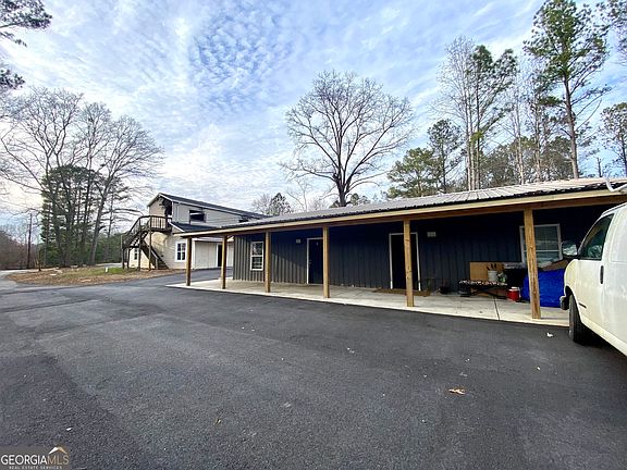 3rd image of 21 Old Carrollton Rd