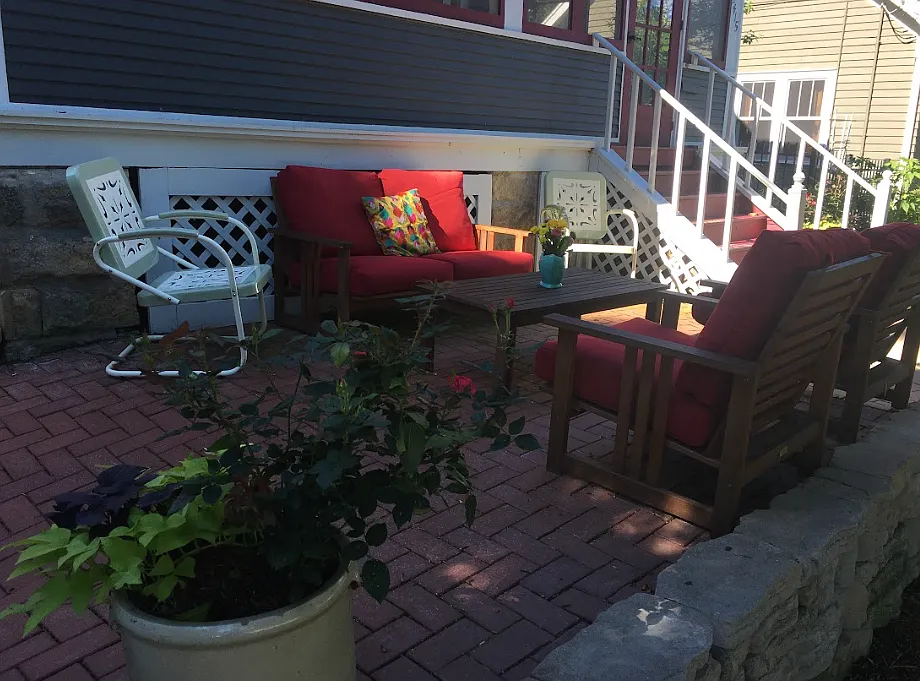 2415 Joss Ct — Photo 3