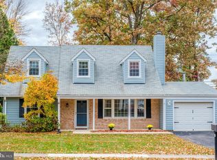 13158 Morning Spring Ln, Fairfax, VA 22033