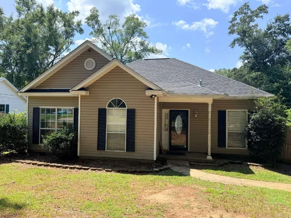 740 Copperfield Dr W, Mobile, AL 36608