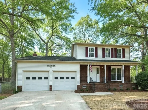 1540 Stonewood Dr, Salisbury, NC 28146