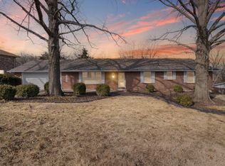 1329 Vista Campo, Jefferson City, MO 65109