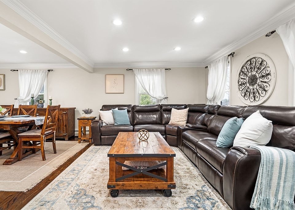 34 Washington St, Methuen, MA 01844 Zillow