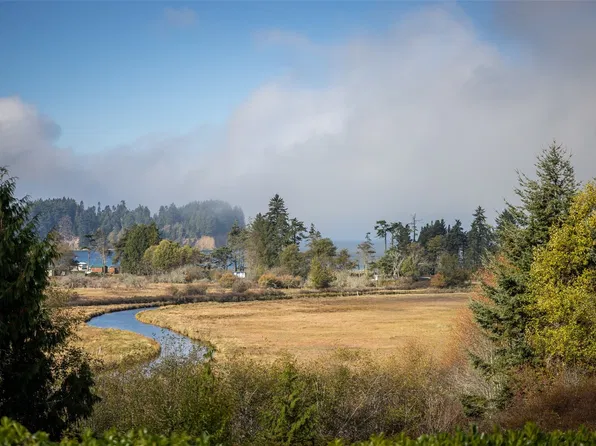 3295 Camp Hayden Road, Port Angeles, WA 98363