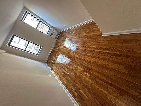 5th image of 140-35 Burden Cres #5F
