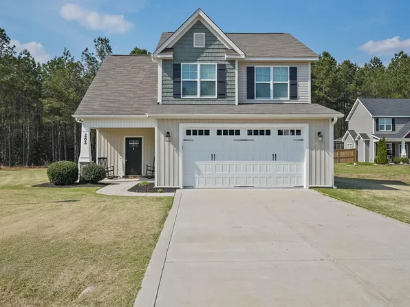 262 Day Lily St, Selma, NC 27576