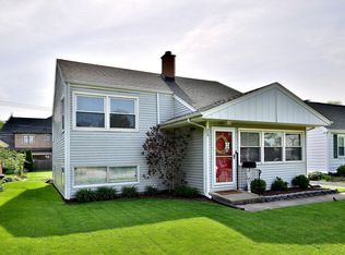 713 S York St, Elmhurst, IL 60126