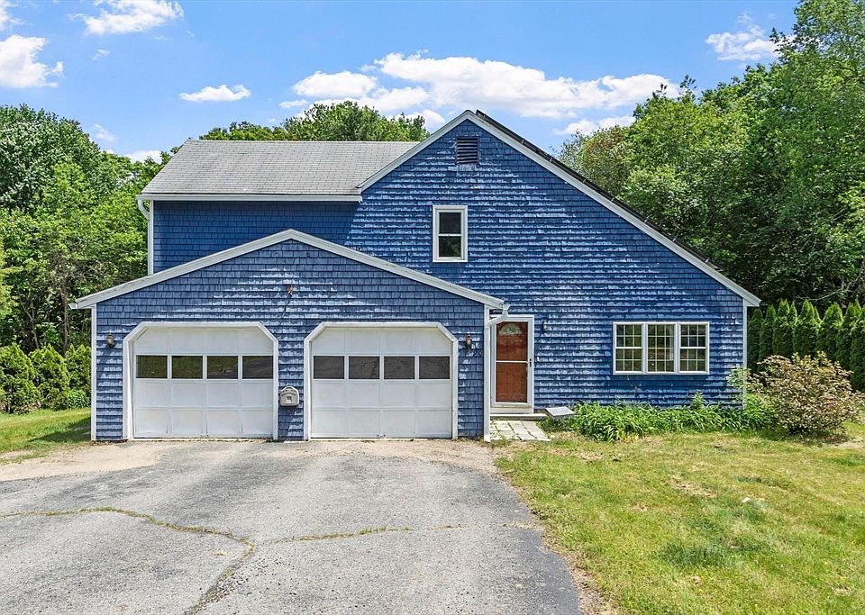 1st image of 90 Royalston Rd