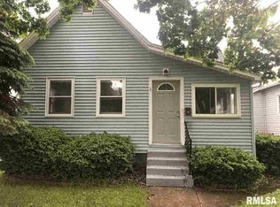 523 N 5th St, Clinton, IA 52732