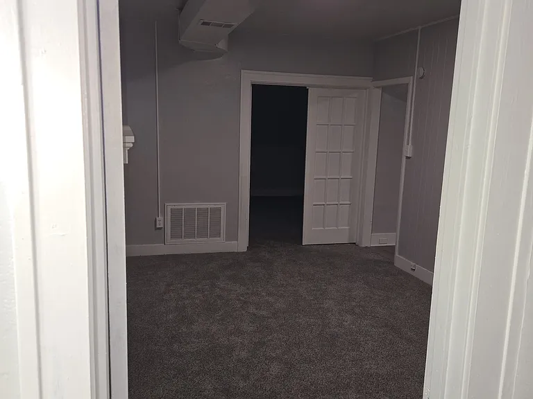603 4th Ave #2 — Photo 5