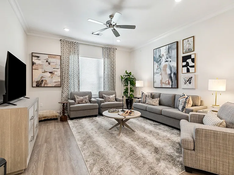 Alluvia Apartments — Photo 8