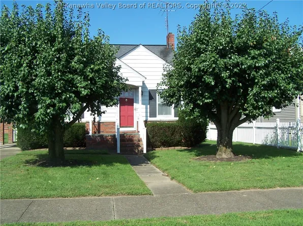 2307 Mount Vernon Ave, Point Pleasant, WV 25550