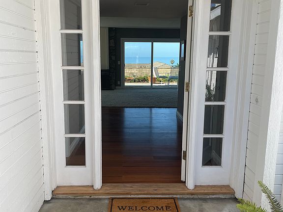 The blue ocean greets you at the front door